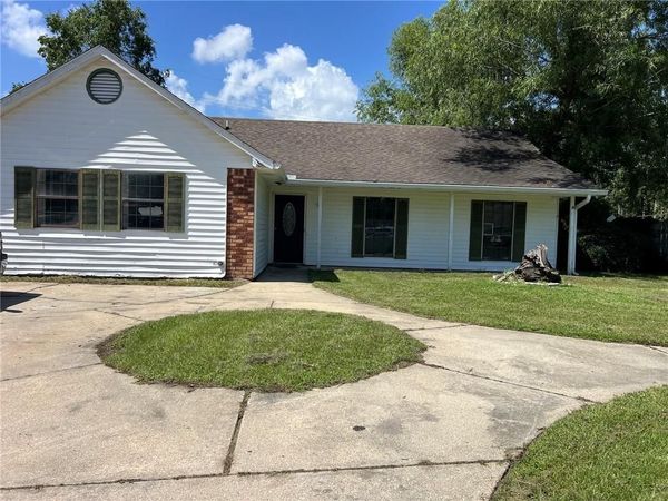804 HUNTWYCK Circle , Slidell, LA 70460