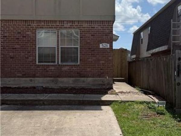 52 BRANDON HALL Drive , Unit A, Destrehan, LA 70047