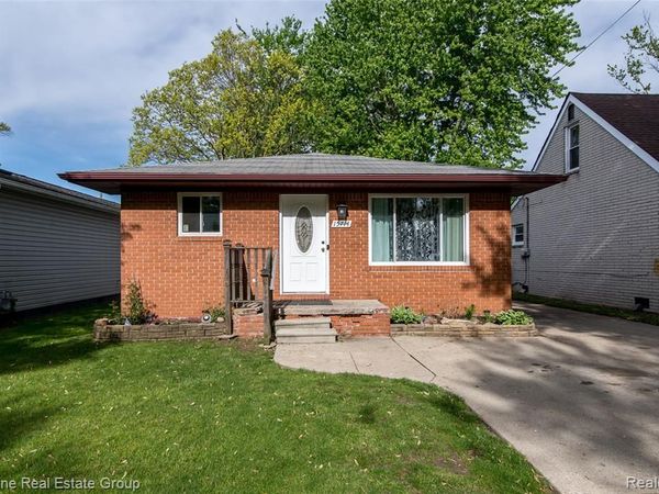 15714 McGuire Street, Taylor, MI 48180