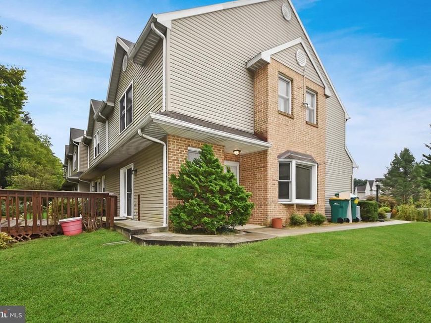 307 Jonathan Court , Hummelstown, PA 17036 Main Photo