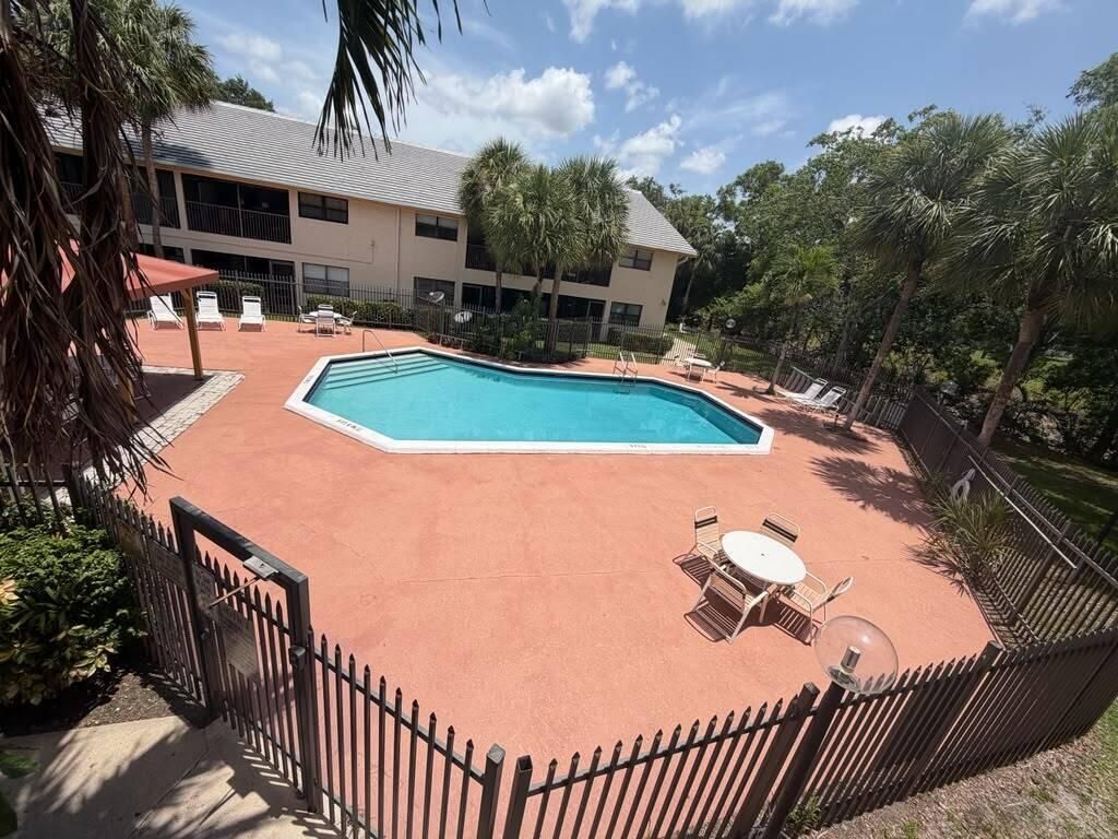 2977 Riverside Drive, Coral Springs, FL 33065 Photo