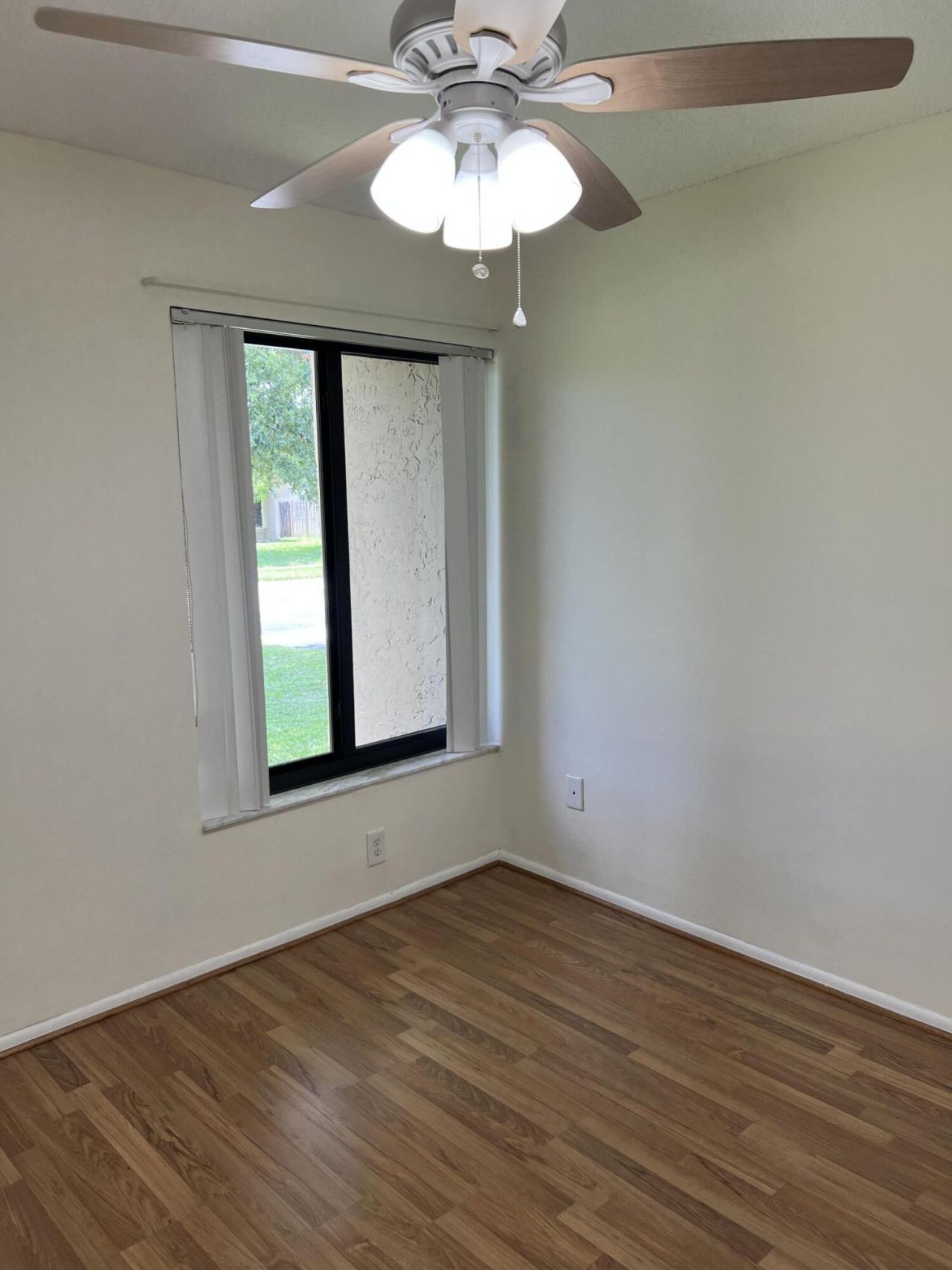 8511 NW 8th Street, Pembroke Pines, FL 33024 Photo