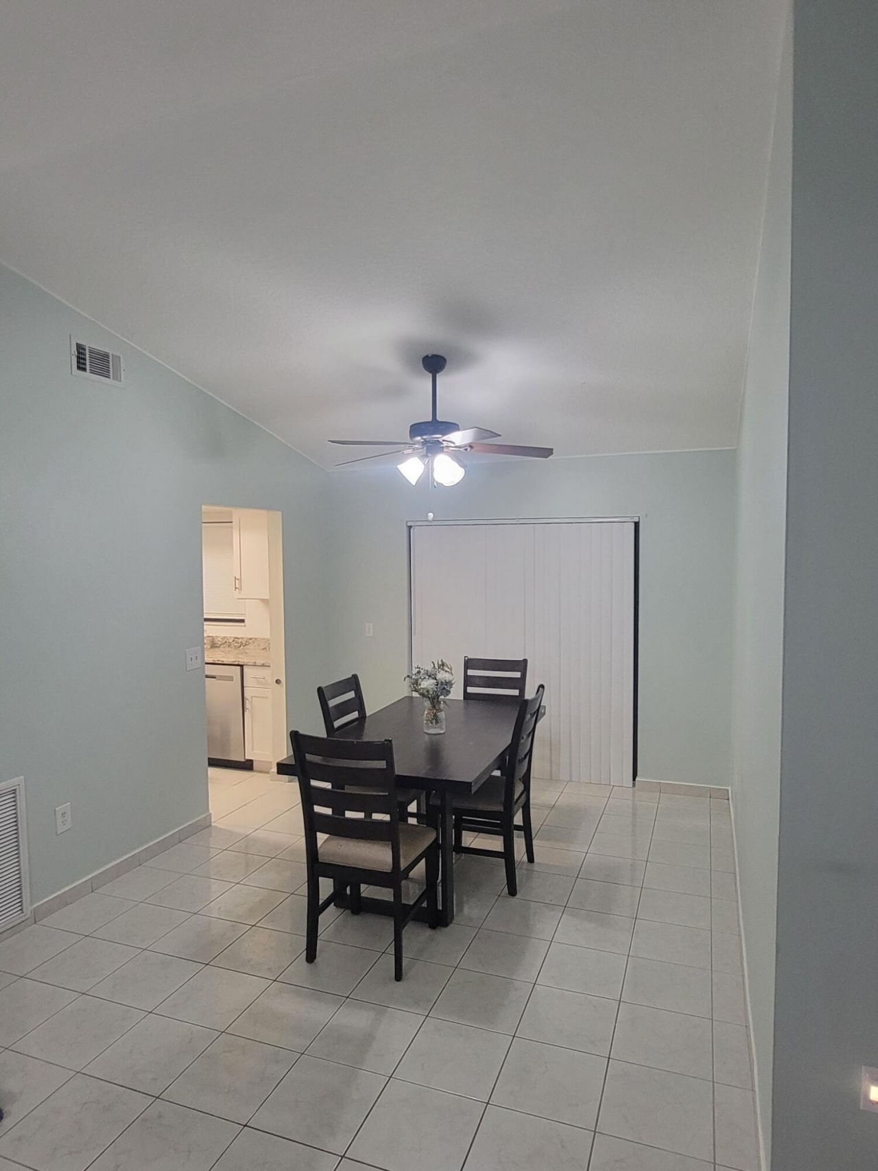 8511 NW 8th Street, Pembroke Pines, FL 33024 Photo