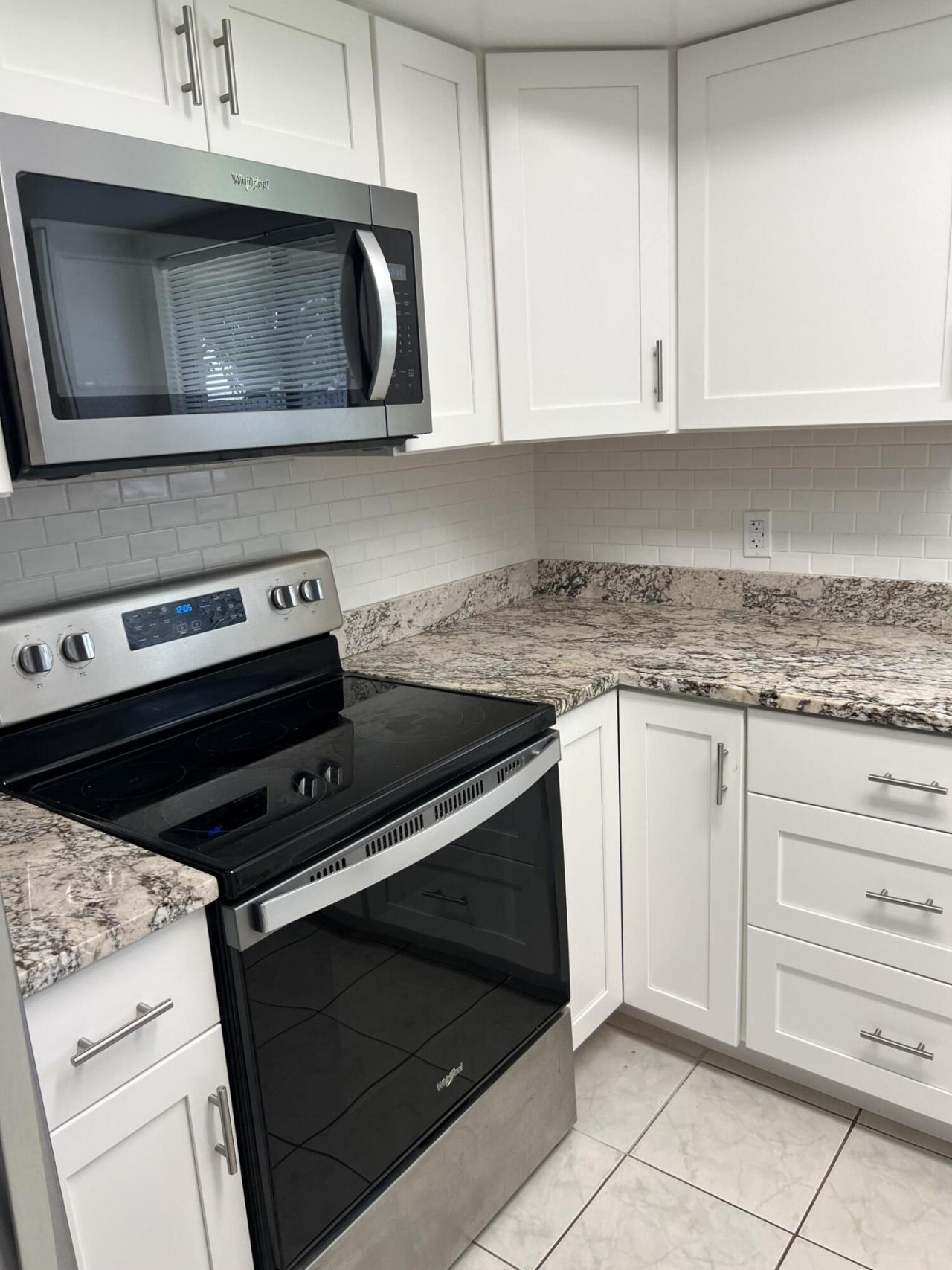 8511 NW 8th Street, Pembroke Pines, FL 33024 Photo