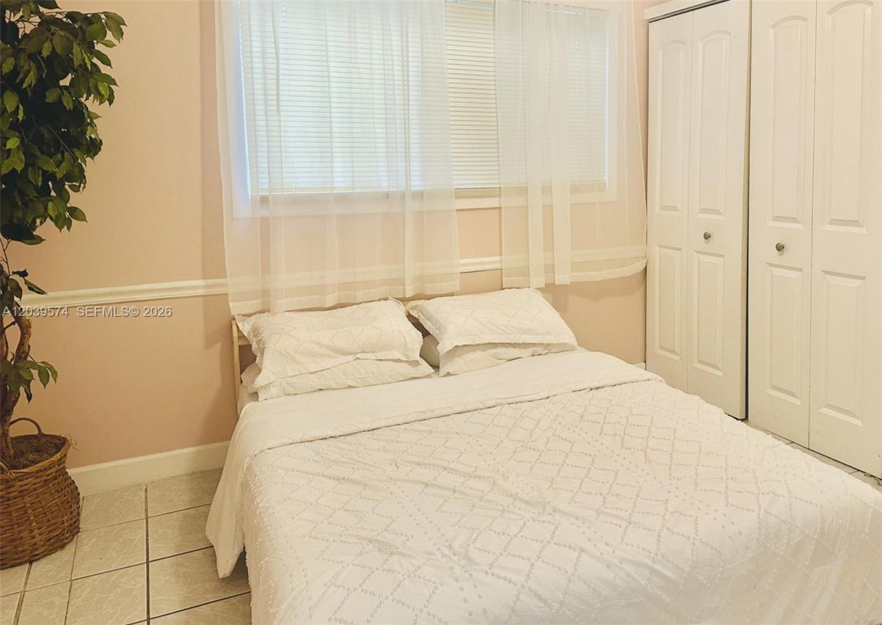 7021 Scott St. , Hollywood, FL 33024 Photo