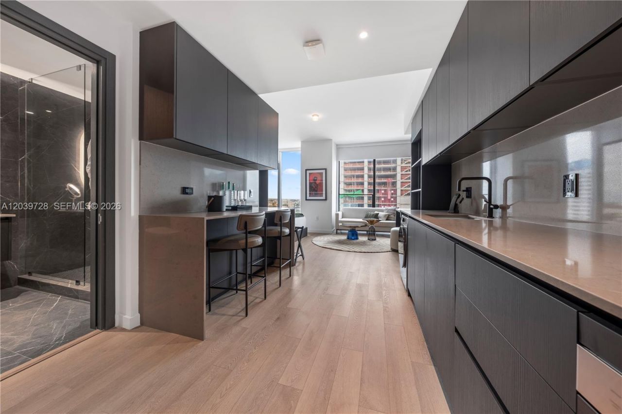20 NE 11th St, Unit 2211, Miami, FL 33132 Photo