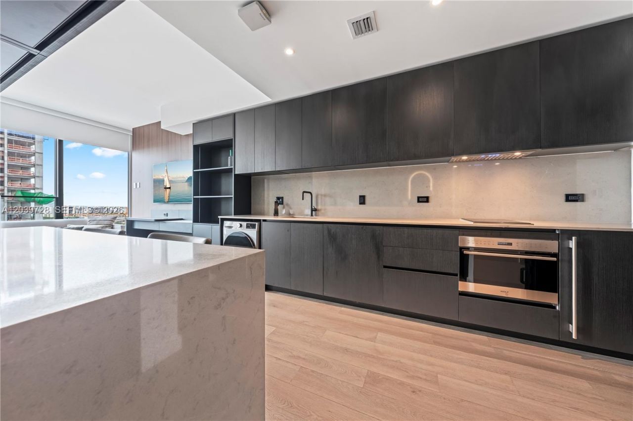 20 NE 11th St, Unit 2211, Miami, FL 33132 Photo