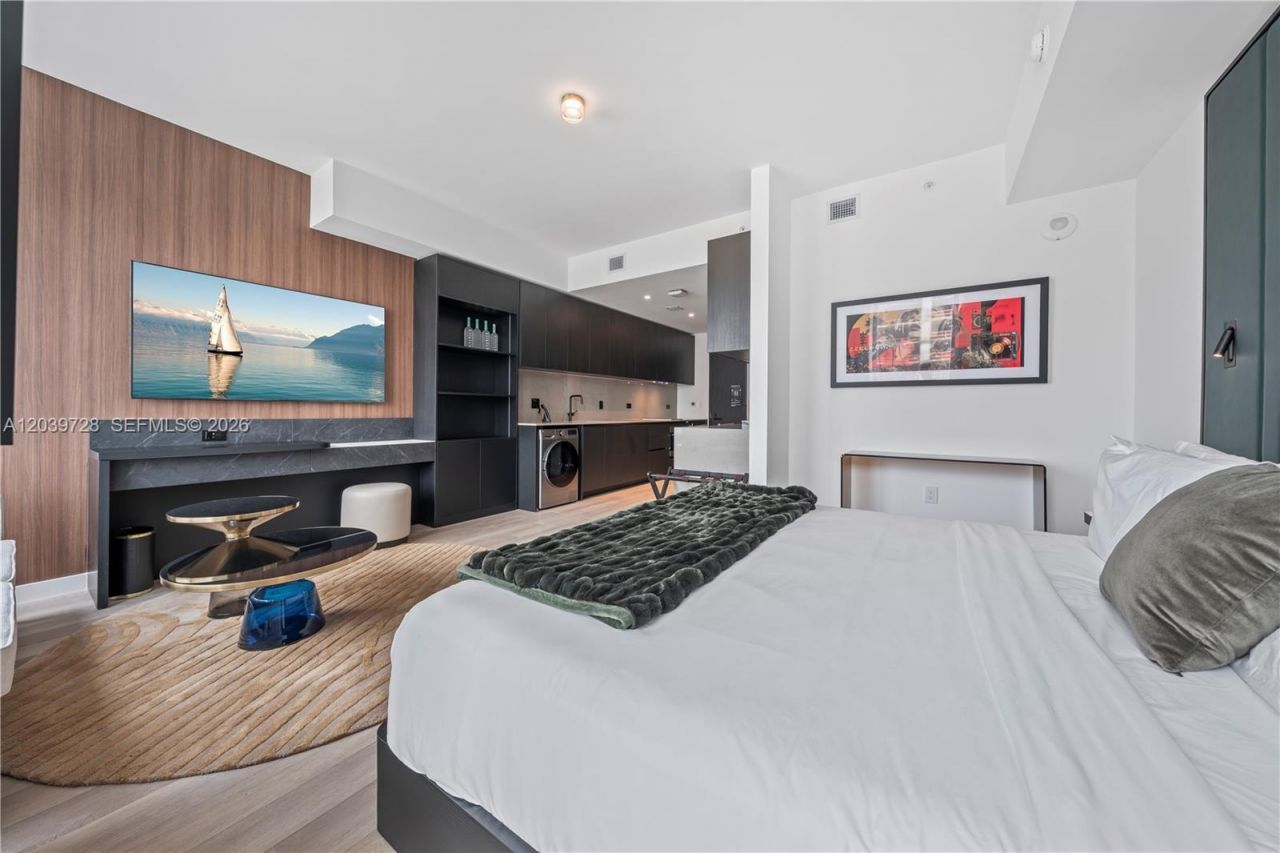 20 NE 11th St, Unit 2211, Miami, FL 33132 Photo