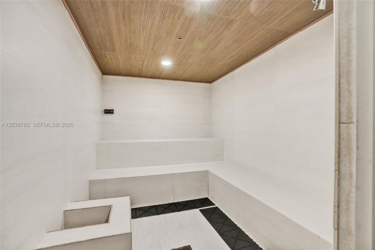 9601 Collins Ave, Unit 402, Bal Harbour, FL 33154 Photo