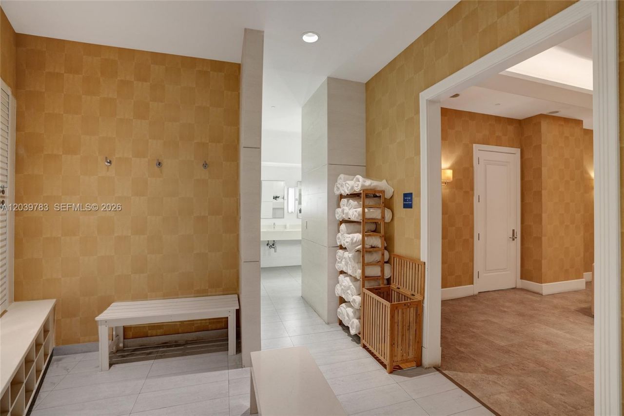 9601 Collins Ave, Unit 402, Bal Harbour, FL 33154 Photo