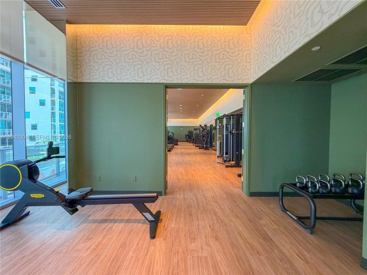 77 SE 5 , Unit 4015, Miami, FL 33131 Photo