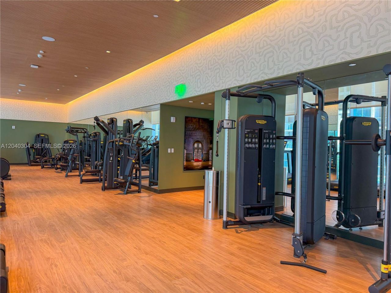 77 SE 5 , Unit 4015, Miami, FL 33131 Photo