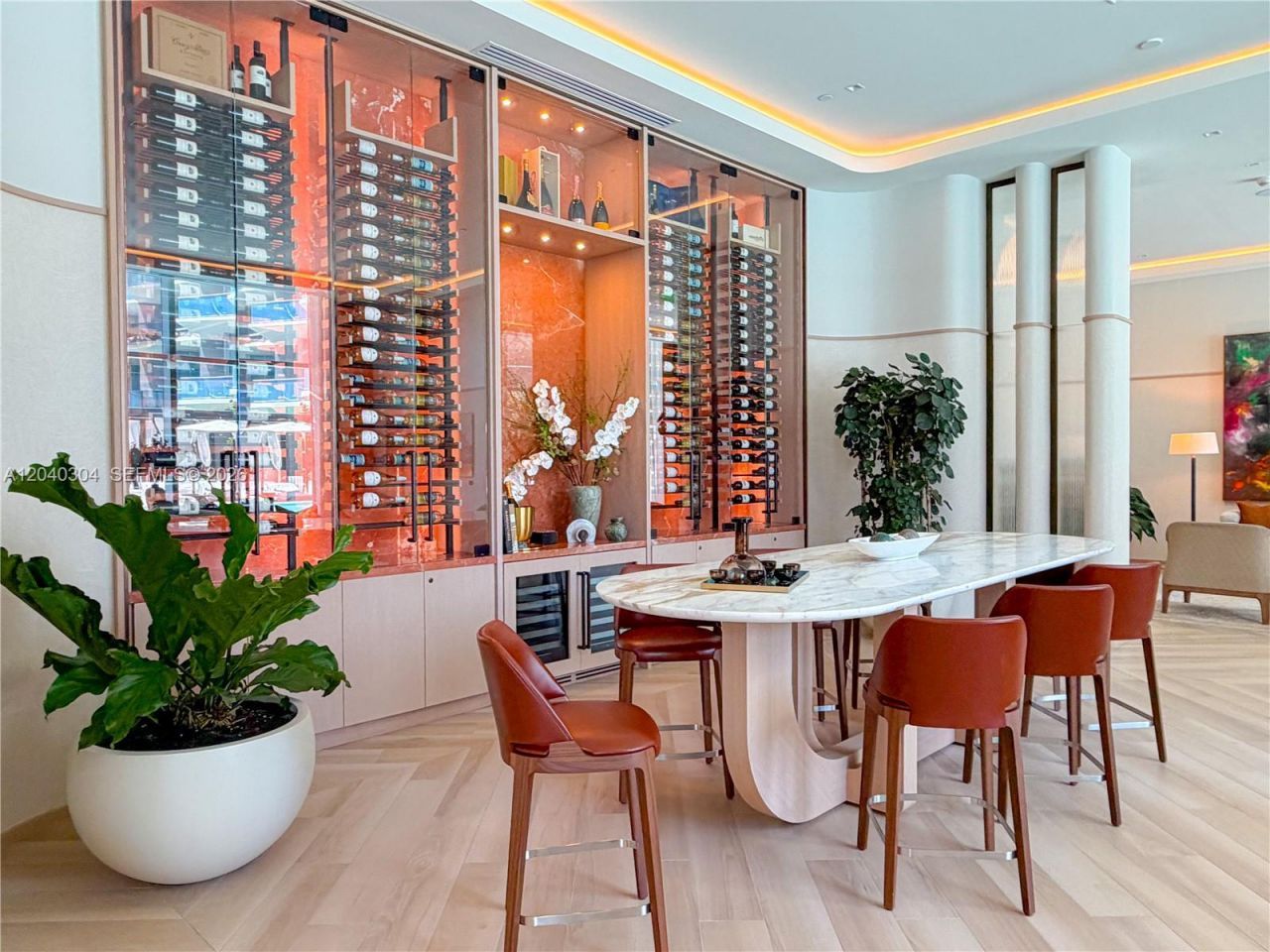 77 SE 5 , Unit 4015, Miami, FL 33131 Photo