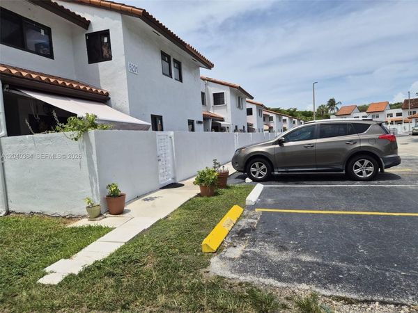 6201 SW 138  TH CT APART G , Miami, FL 33183