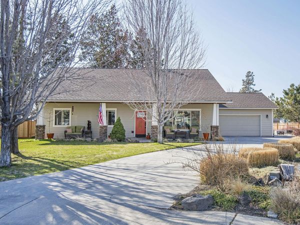 1453 NW 20th Court, Redmond, OR 97756