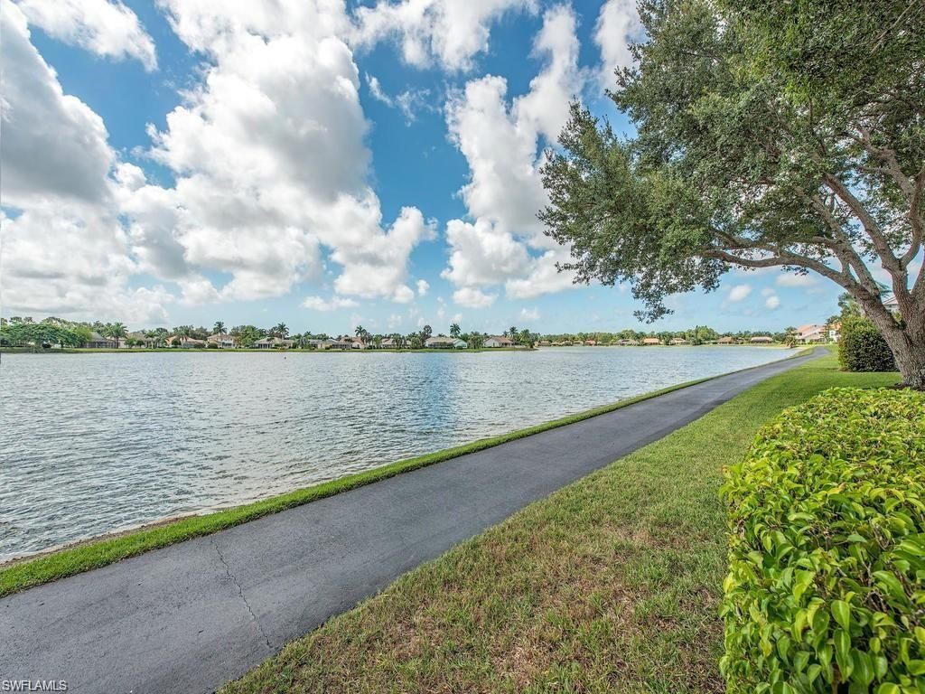703 Mardel Dr, Unit 506, Naples, FL 34104 Photo