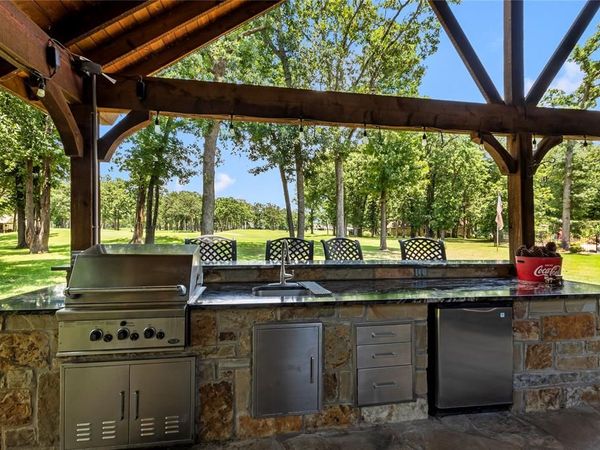 301 Saint Andrews Drive, Mabank, TX 75156