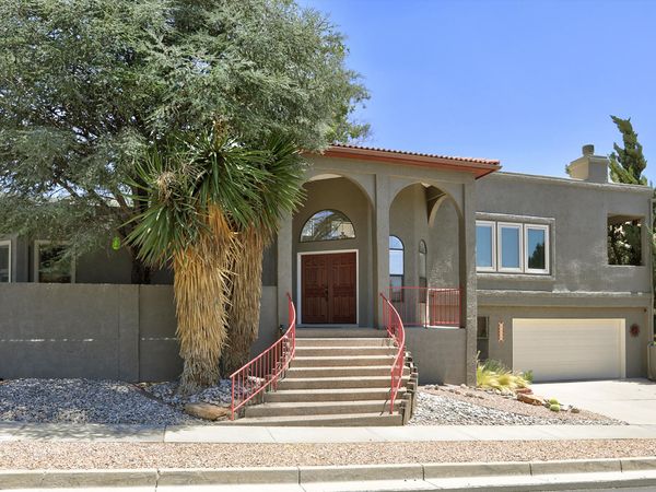 14000 Villa Sandia Place NE, Albuquerque, NM 87112