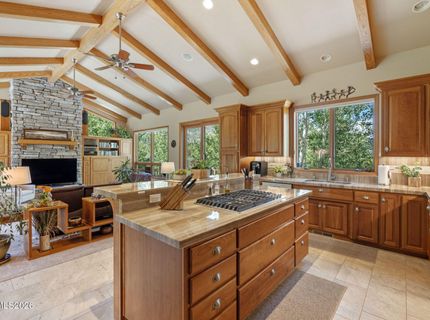 1030 Lakeside Drive, Gardnerville, NV 89460 Photo