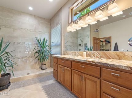 1030 Lakeside Drive, Gardnerville, NV 89460 Photo