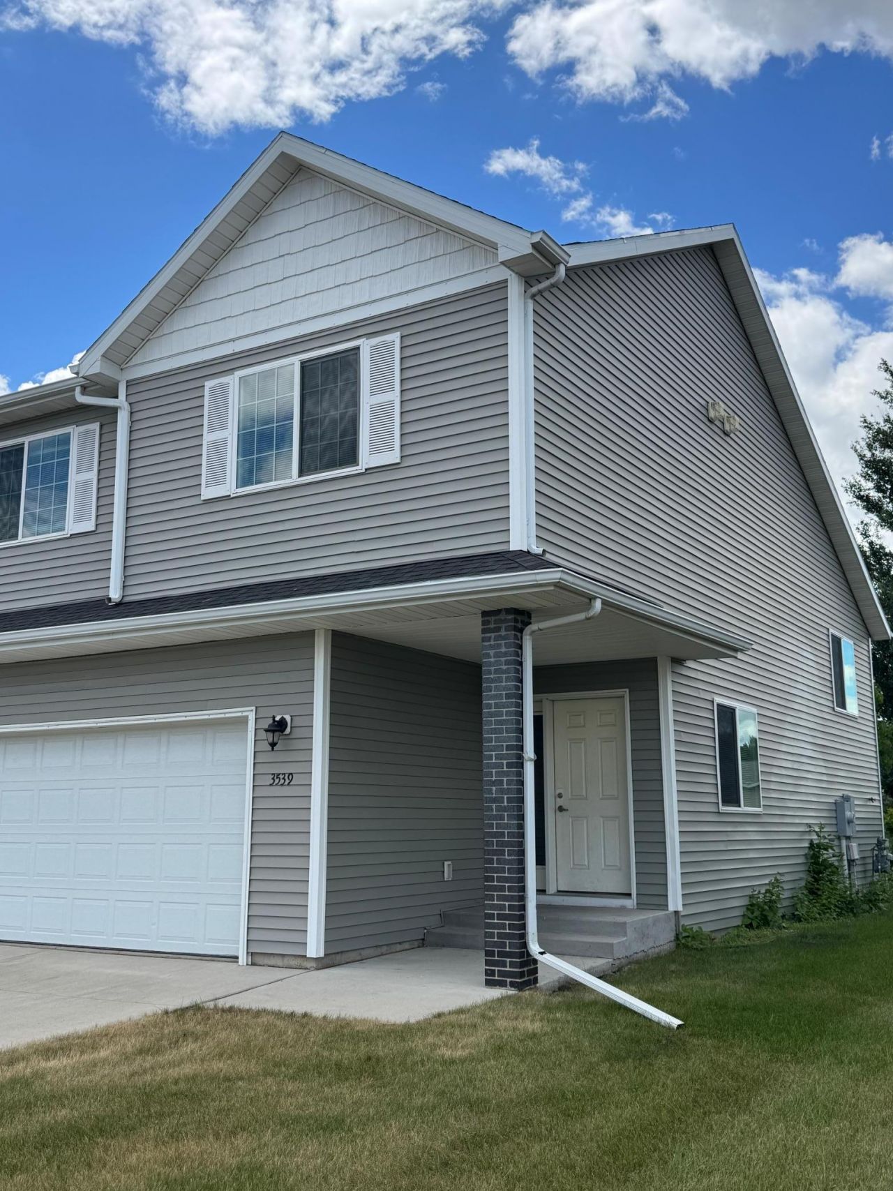 3539 15th Street S, Moorhead, MN 56560 Main Photo