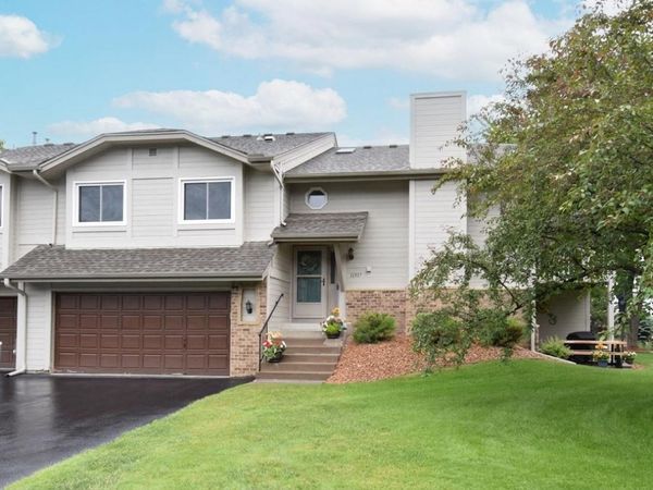 12937 82nd Avenue N, Maple Grove, MN 55369