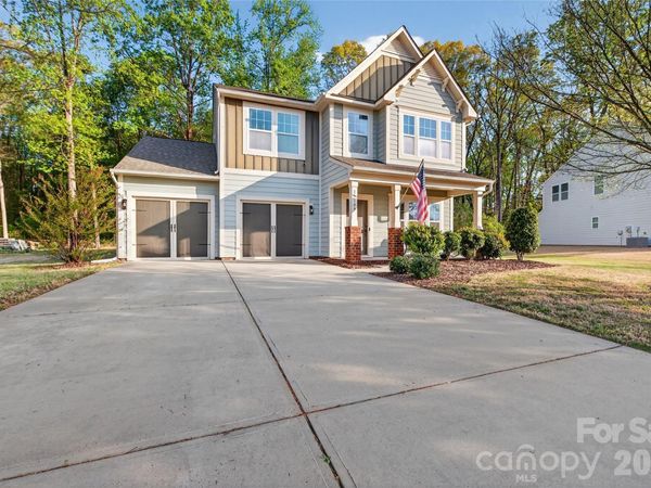 15109 Ockeechobee Court, Mint Hill, NC 28227