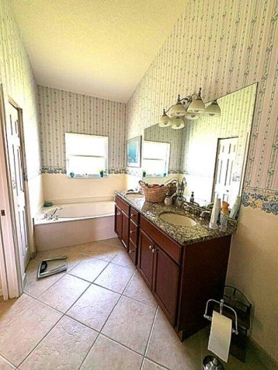 471 NW Lismore Lane, Port Saint Lucie, FL 34986 Photo
