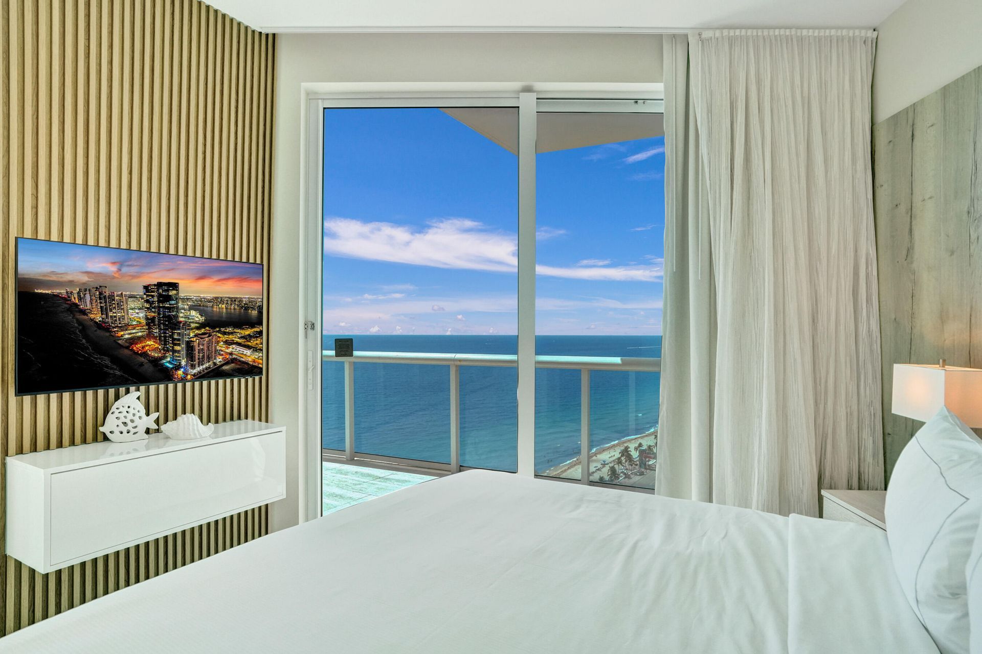 505 N Fort Lauderdale Beach Boulevard N, Unit 2500, Fort Lauderdale, FL 33304 Photo