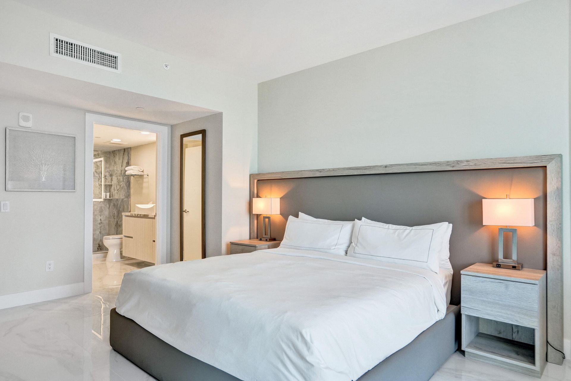 505 N Fort Lauderdale Beach Boulevard N, Unit 2500, Fort Lauderdale, FL 33304 Photo