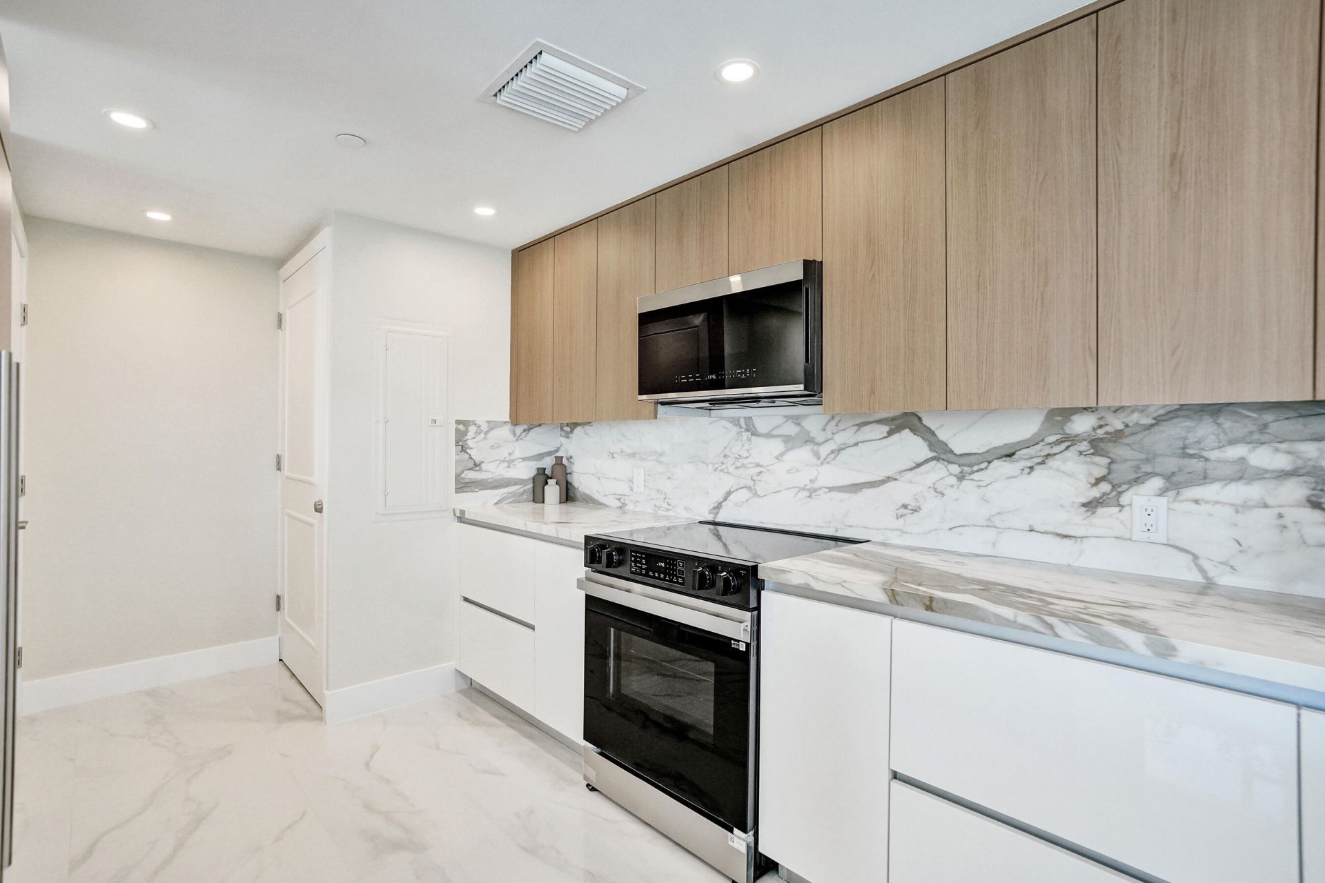 505 N Fort Lauderdale Beach Boulevard N, Unit 2500, Fort Lauderdale, FL 33304 Photo