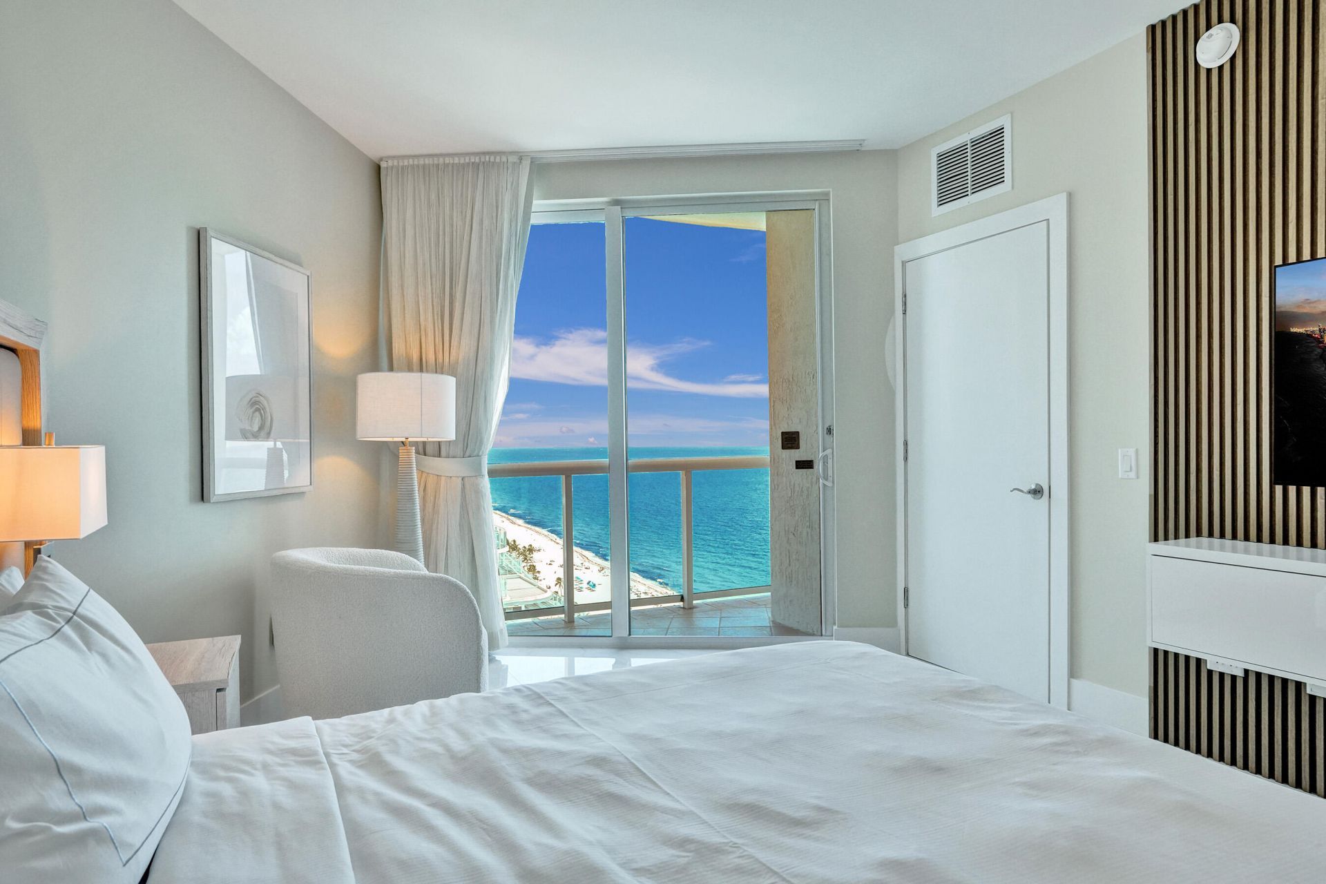505 N Fort Lauderdale Beach Boulevard N, Unit 2500, Fort Lauderdale, FL 33304 Photo