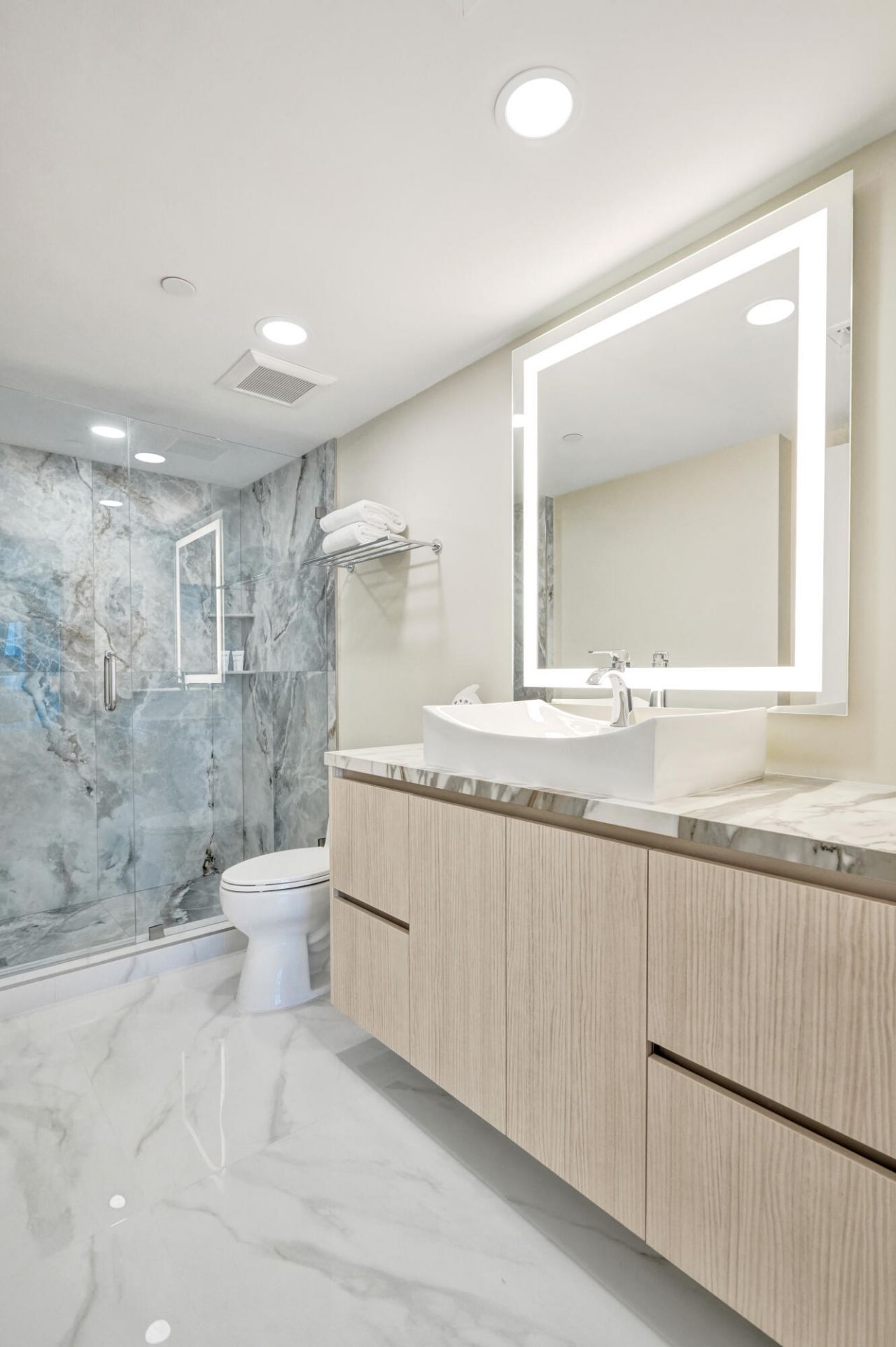 505 N Fort Lauderdale Beach Boulevard N, Unit 2500, Fort Lauderdale, FL 33304 Photo