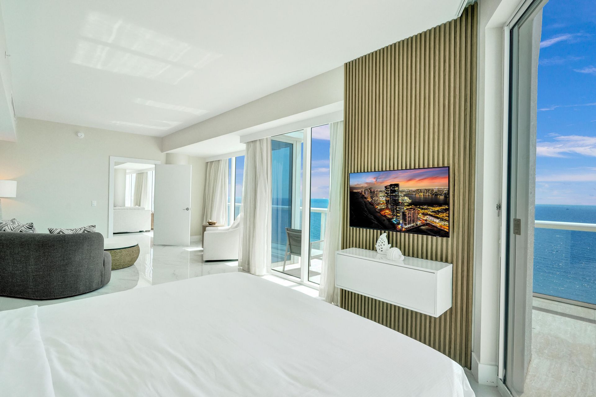 505 N Fort Lauderdale Beach Boulevard N, Unit 2500, Fort Lauderdale, FL 33304 Photo