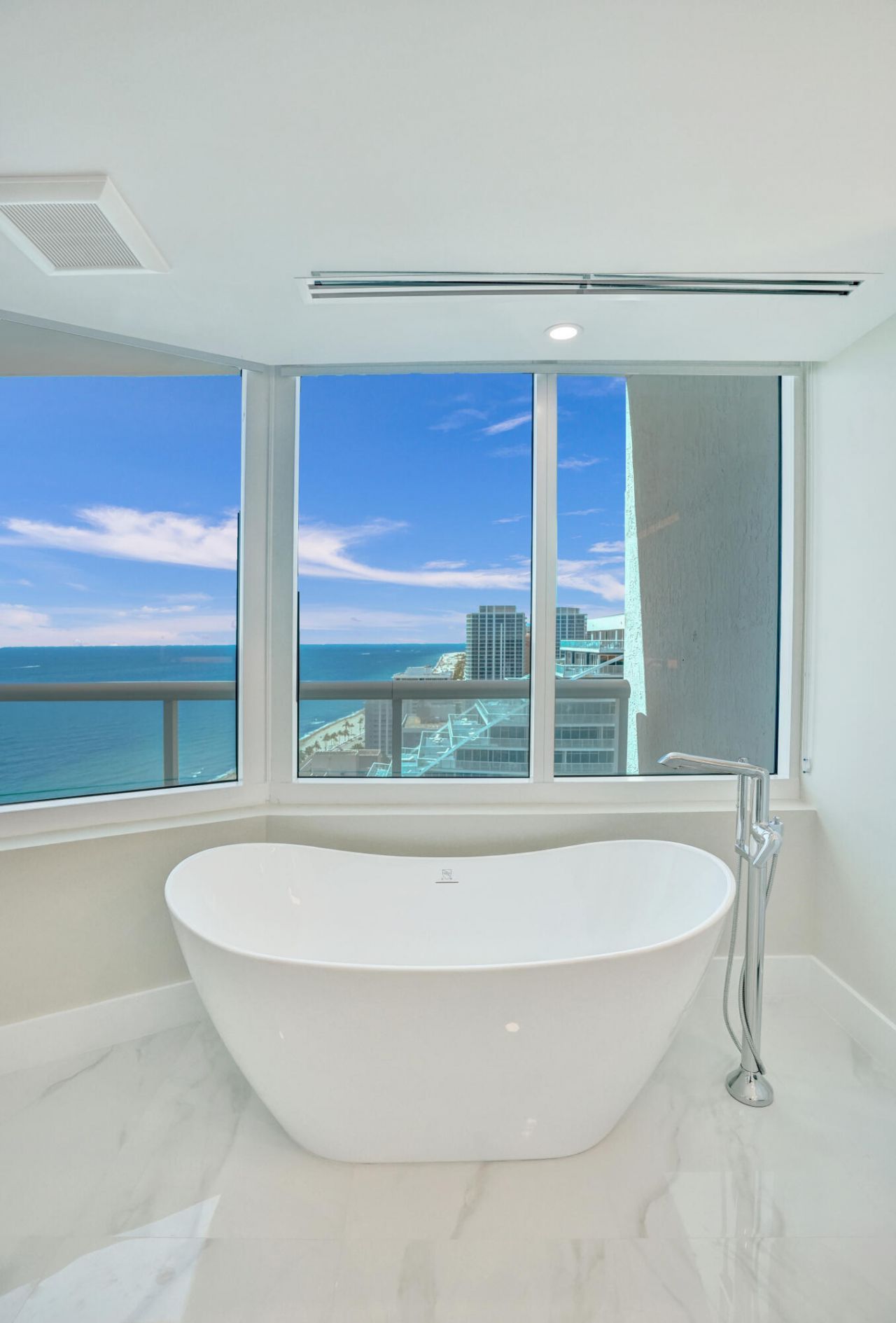 505 N Fort Lauderdale Beach Boulevard N, Unit 2500, Fort Lauderdale, FL 33304 Photo