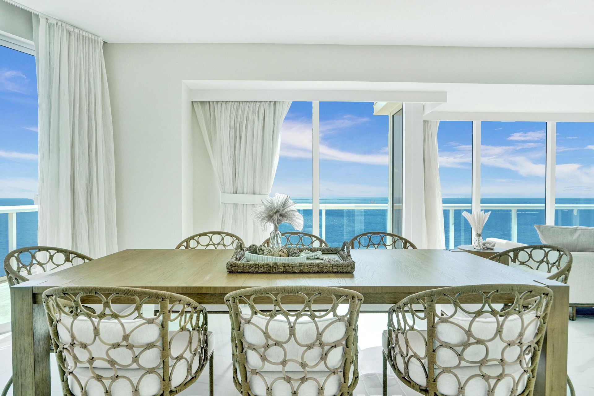505 N Fort Lauderdale Beach Boulevard N, Unit 2500, Fort Lauderdale, FL 33304 Photo