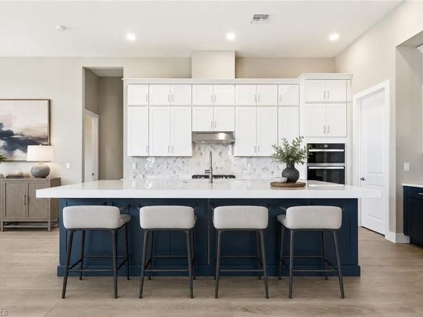 8529 Oceana WAY, NAPLES, FL 34114