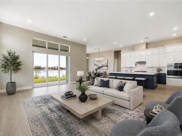 8529 Oceana WAY, NAPLES, FL 34114