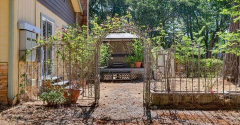 16067 Langley Pl, Grass Valley, CA 95946 Photo