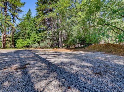 16067 Langley Pl, Grass Valley, CA 95946 Photo