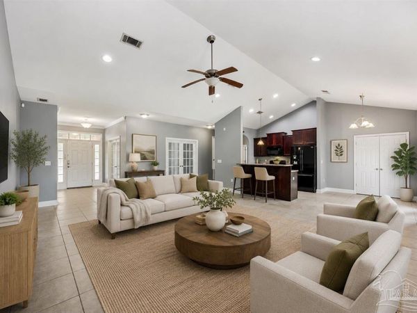 3625 Pearl Ct, Navarre, FL 32566