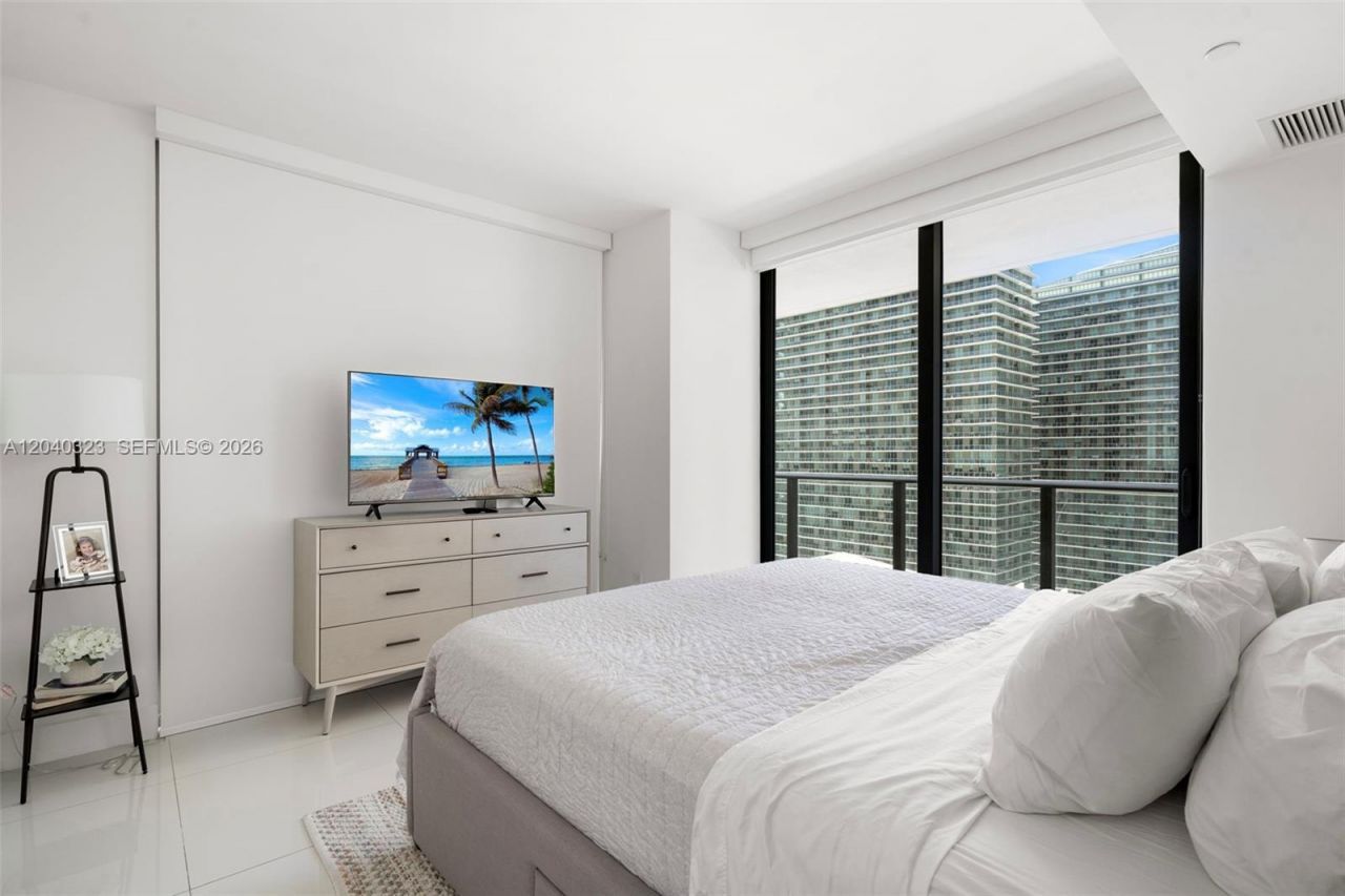 1300 S Miami Ave, Unit 2110, Miami, FL 33130 Photo