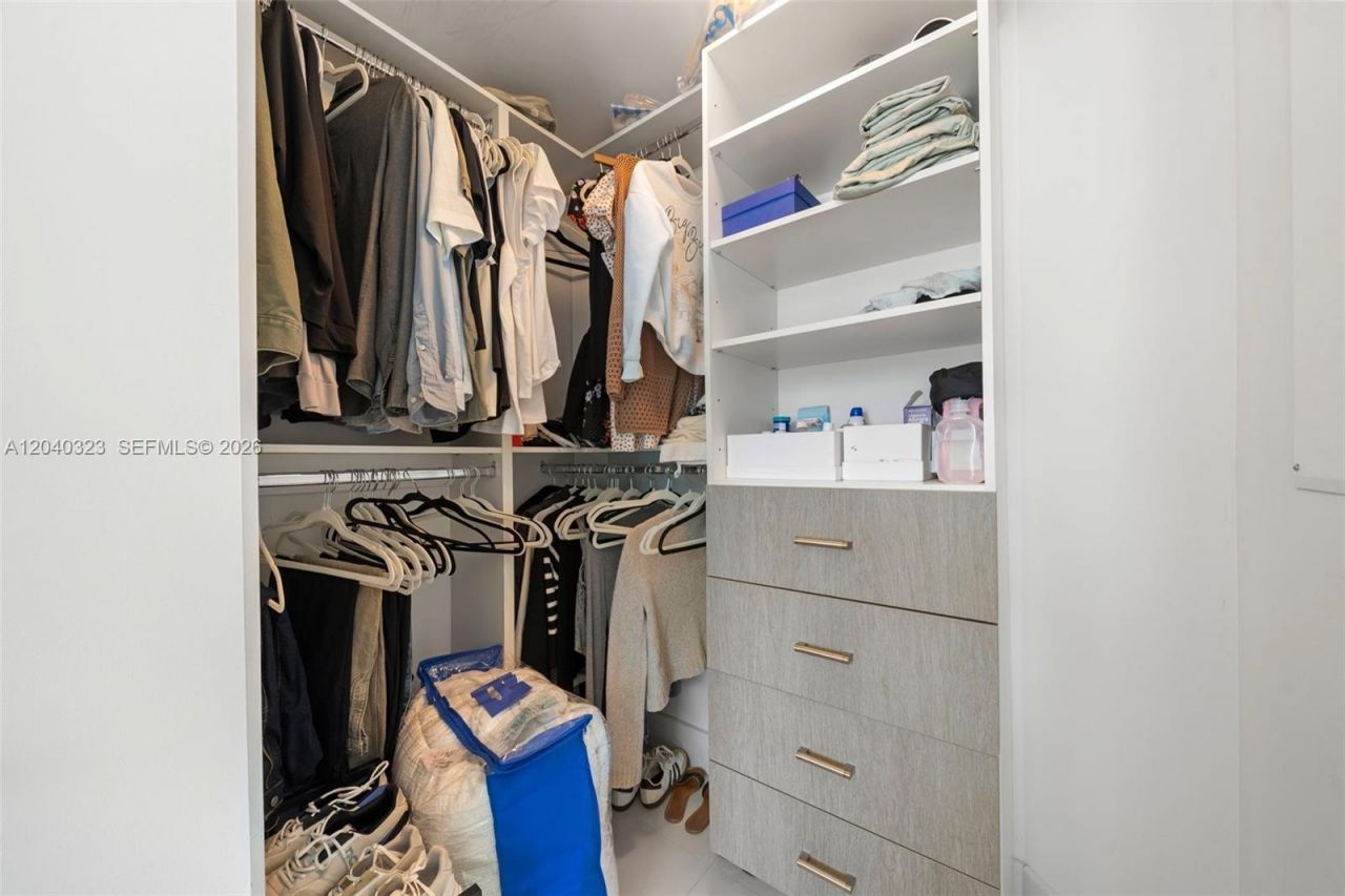 1300 S Miami Ave, Unit 2110, Miami, FL 33130 Photo