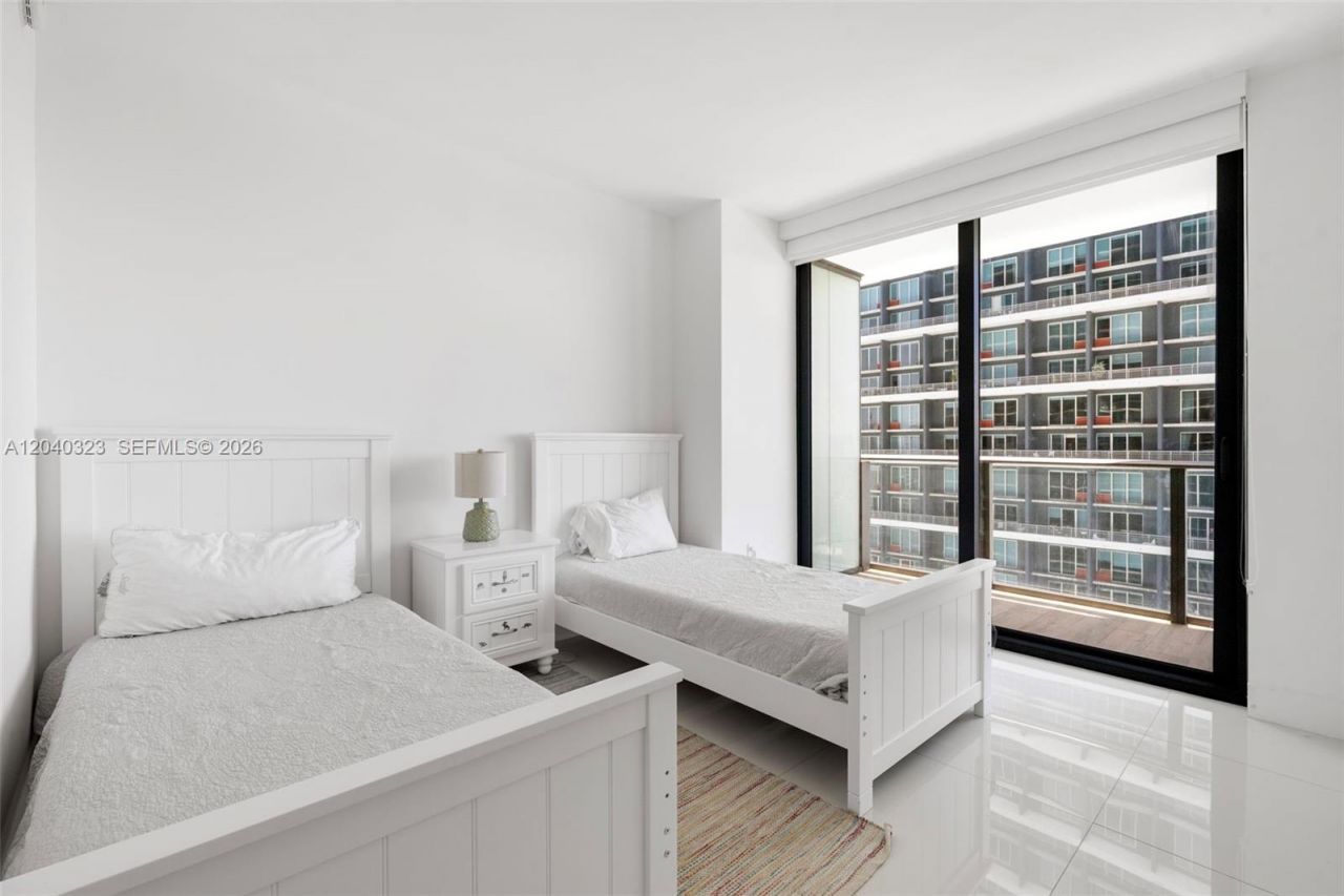 1300 S Miami Ave, Unit 2110, Miami, FL 33130 Photo