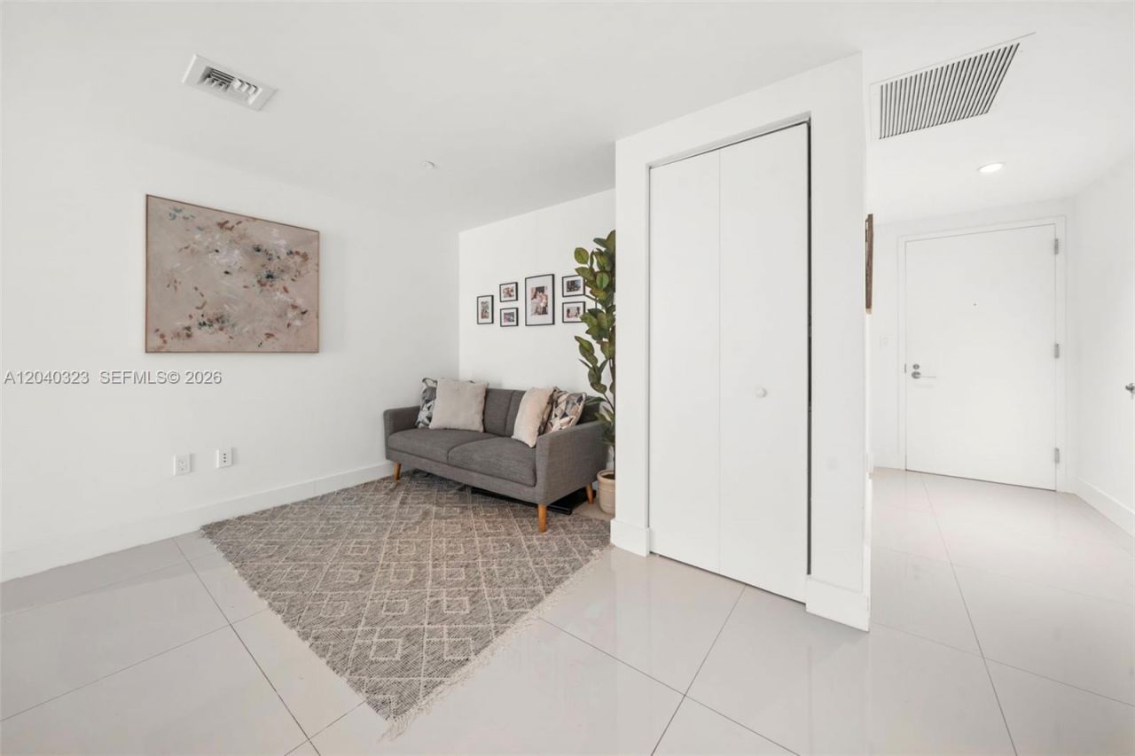 1300 S Miami Ave, Unit 2110, Miami, FL 33130 Photo
