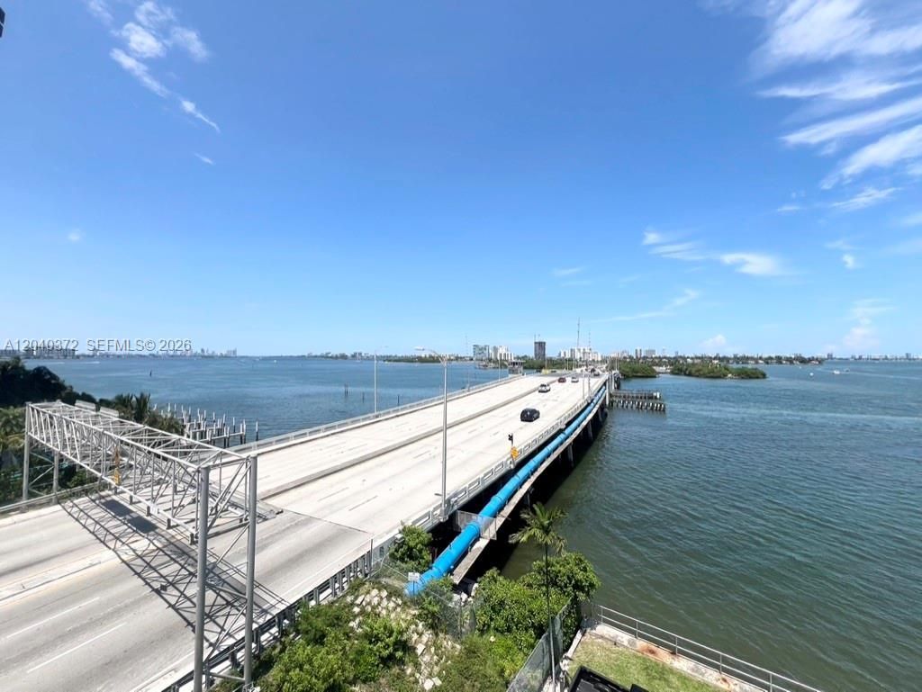 7899 NE Bayshore Ct, Unit 6A, Miami, FL 33138 Photo