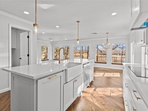 1701 E Lake Drive, Weatherford, TX 76087