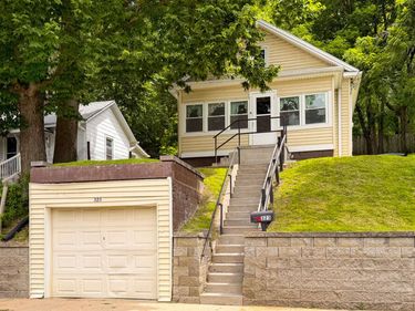 323 BENTON Street, COUNCIL BLUFFS, IA 51503