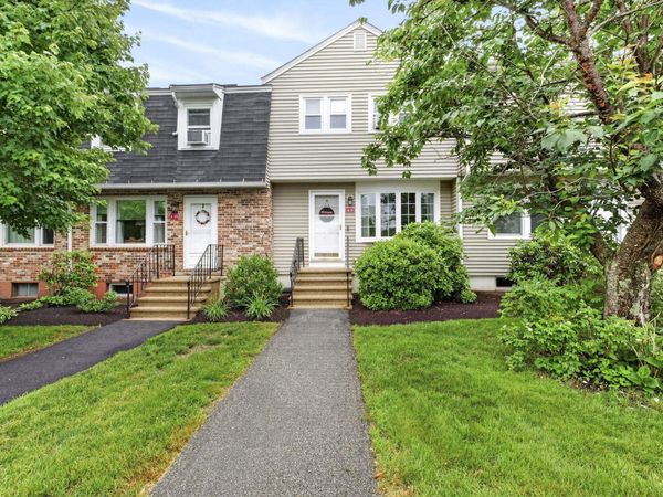 4 Snowberry Lane, Unit 9, Goffstown, NH 03045