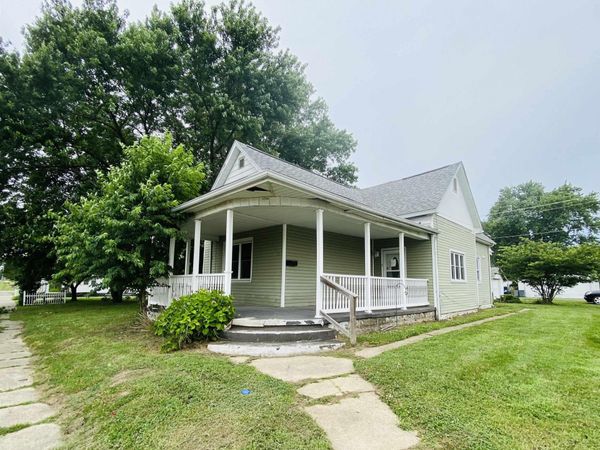 1100 W Walnut Street, Washington, IN 47501